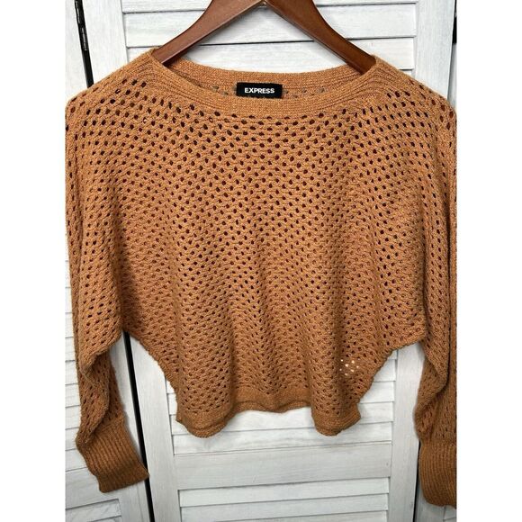 Express Woman's Cropped Burnt Orange Sweater - Picture 4 of 7
